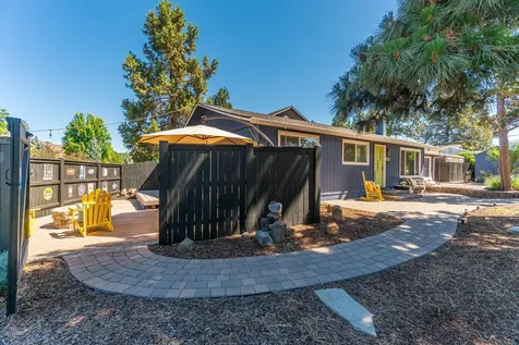 172 SW Roosevelt Avenue Bend OR 97702