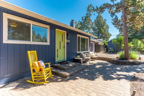 172 SW Roosevelt Avenue Bend OR 97702