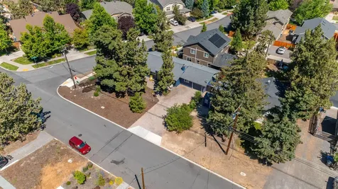 172 SW Roosevelt Avenue Bend OR 97702
