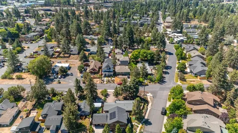 172 SW Roosevelt Avenue Bend OR 97702