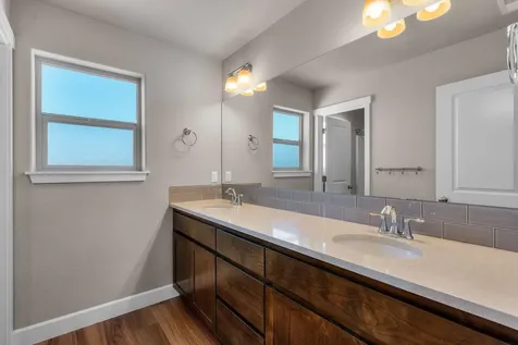 2393 NW Teak Avenue Redmond OR 97756