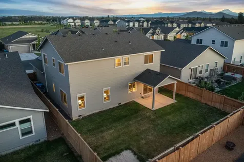 2393 NW Teak Avenue Redmond OR 97756