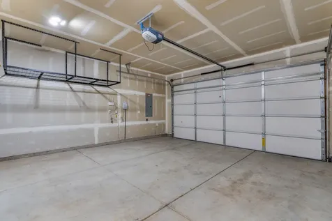 2393 NW Teak Avenue Redmond OR 97756