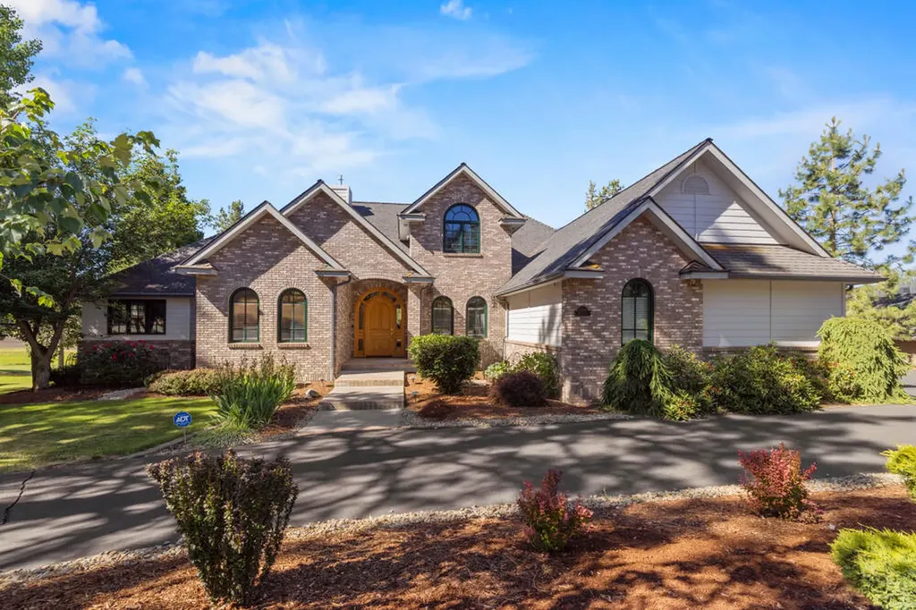 11928 Merganser Road Klamath Falls OR 97601