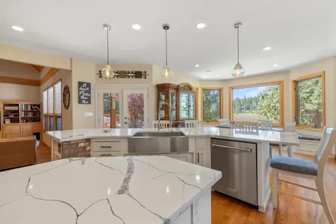 11928 Merganser Road Klamath Falls OR 97601