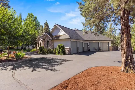 11928 Merganser Road Klamath Falls OR 97601
