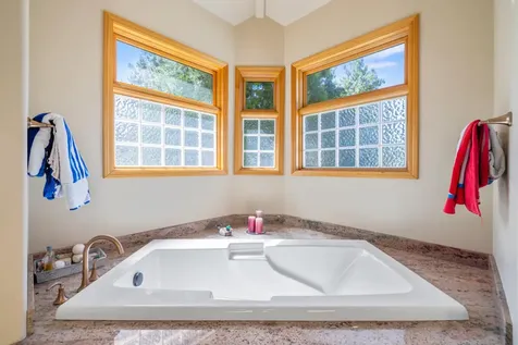 11928 Merganser Road Klamath Falls OR 97601