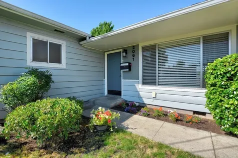 2061 Serenity Drive Medford OR 97504