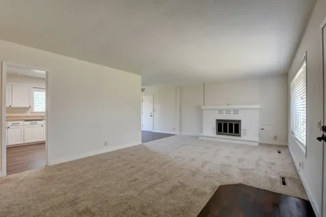 2061 Serenity Drive Medford OR 97504