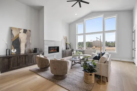 3019 NW Polarstar Court Bend OR 97703