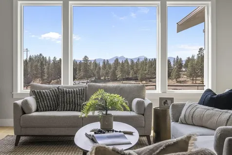 3019 NW Polarstar Court Bend OR 97703