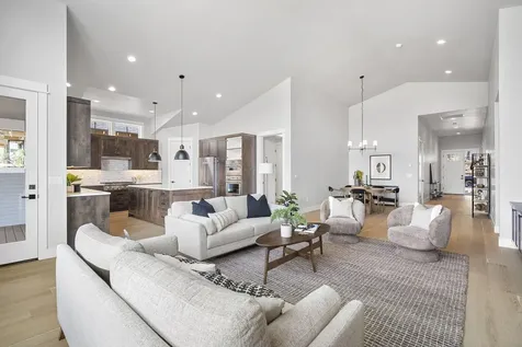 3019 NW Polarstar Court Bend OR 97703