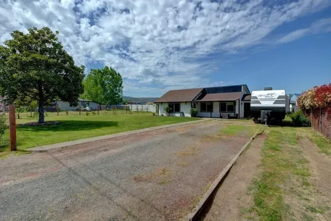 155 Reager Street Medford OR 97501