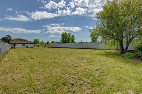 155 Reager Street Medford OR 97501
