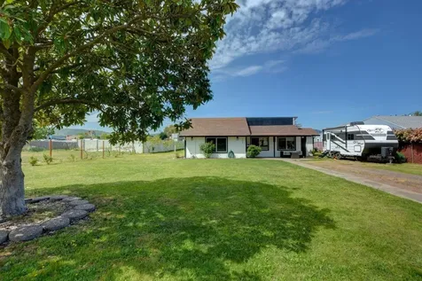 155 Reager Street Medford OR 97501