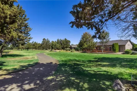 4405 SW Ben Hogan Drive Redmond OR 97756