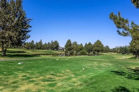 4405 SW Ben Hogan Drive Redmond OR 97756
