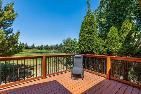 4405 SW Ben Hogan Drive Redmond OR 97756