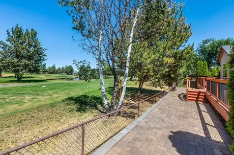 4405 SW Ben Hogan Drive Redmond OR 97756