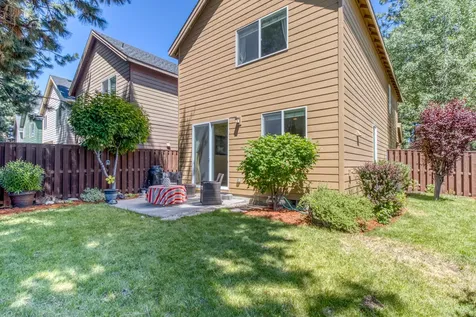 19430 Hollygrape Street Bend OR 97702