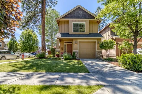19430 Hollygrape Street Bend OR 97702