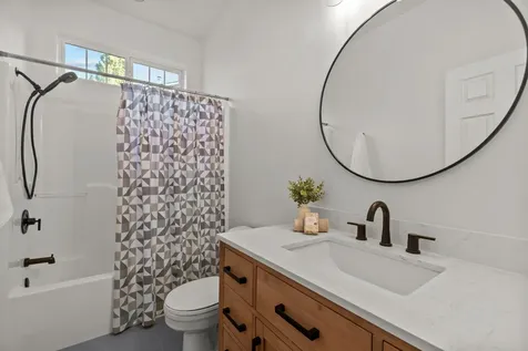 2692 NW Nordic Avenue Bend OR 97703