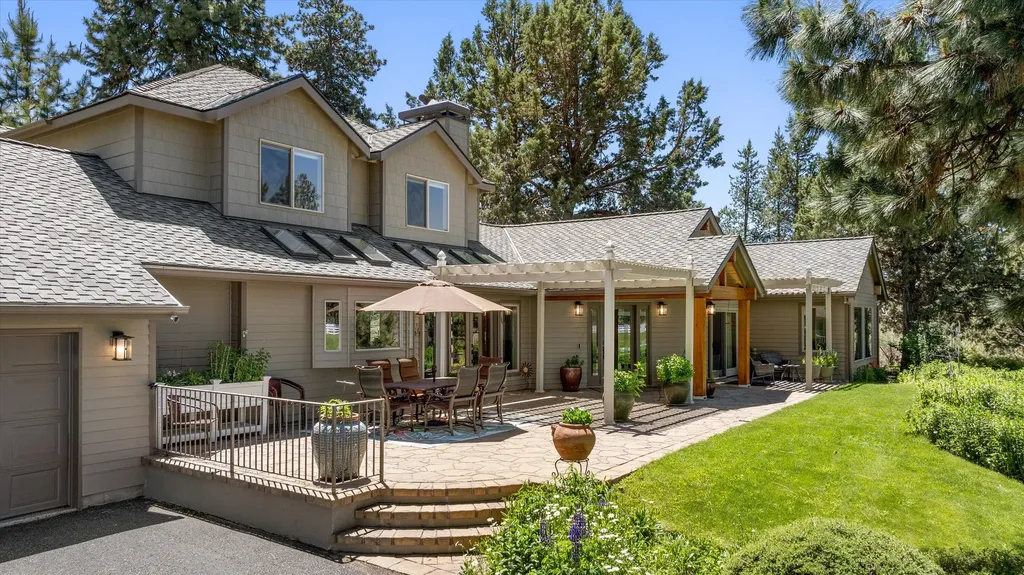 60604 Woodside Road Bend OR 97702