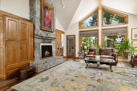 60604 Woodside Road Bend OR 97702