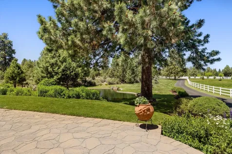 60604 Woodside Road Bend OR 97702