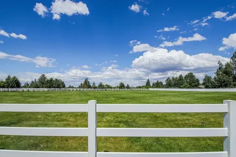 60604 Woodside Road Bend OR 97702