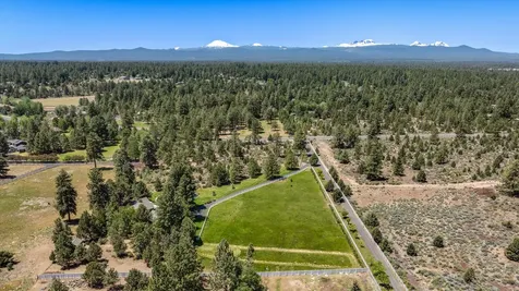 60604 Woodside Road Bend OR 97702