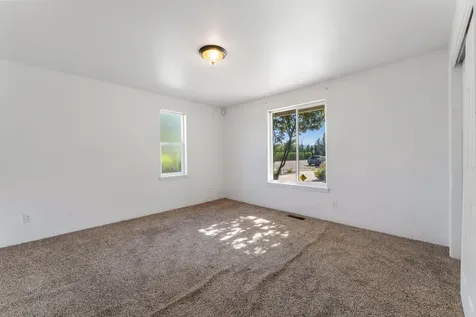235 Garfield Street Medford OR 97501