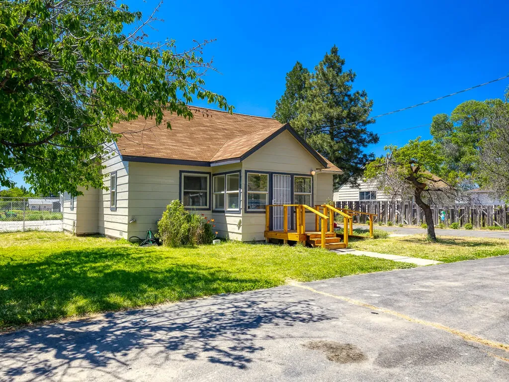 2556 Homedale Road Klamath Falls OR 97603