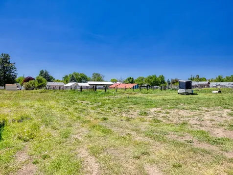 2556 Homedale Road Klamath Falls OR 97603