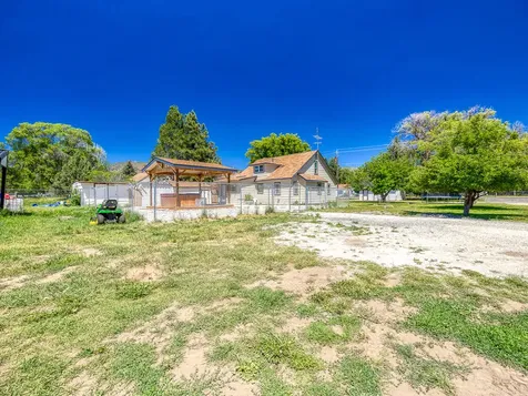 2556 Homedale Road Klamath Falls OR 97603