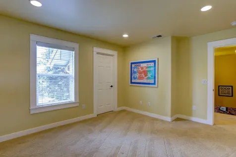 1850 NE Berg Way Bend OR 97701