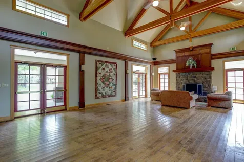 1850 NE Berg Way Bend OR 97701