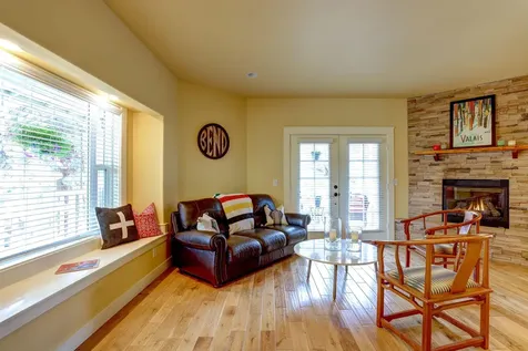 1850 NE Berg Way Bend OR 97701