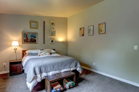 2883 NE Jackdaw Drive Bend OR 97701