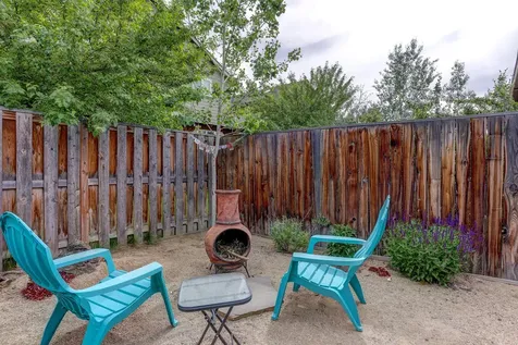 2883 NE Jackdaw Drive Bend OR 97701