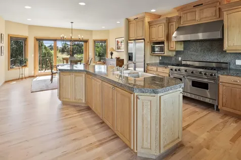 64840 Simon Road Bend OR 97703