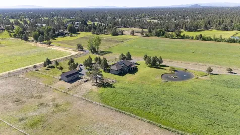 64840 Simon Road Bend OR 97703