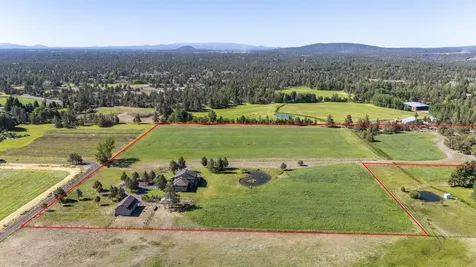 64840 Simon Road Bend OR 97703