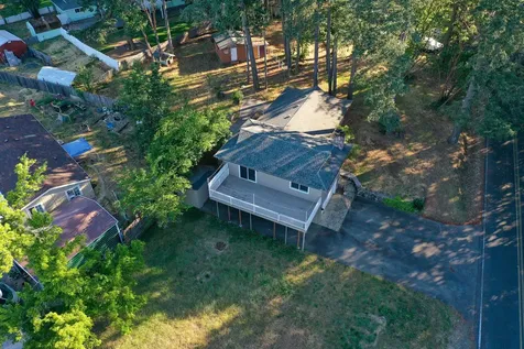 307 W Linda Vista Road Grants Pass OR 97527