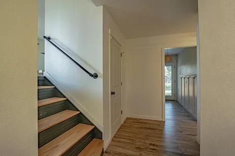 307 W Linda Vista Road Grants Pass OR 97527