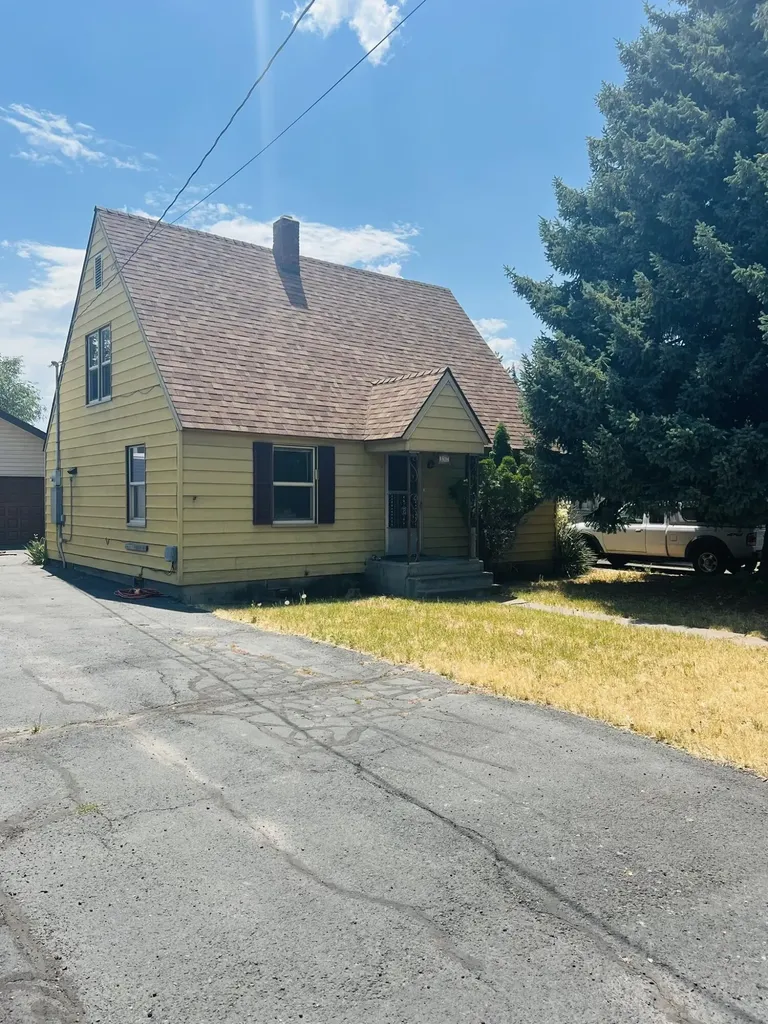 4436 Boardman Avenue Klamath Falls OR 97603