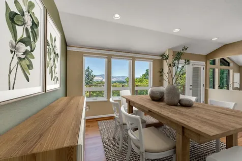 135 Scenic Drive Ashland OR 97520