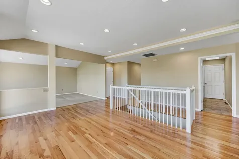 135 Scenic Drive Ashland OR 97520