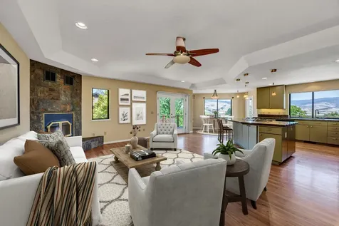 135 Scenic Drive Ashland OR 97520