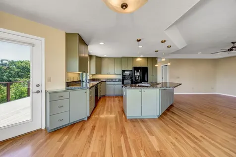 135 Scenic Drive Ashland OR 97520